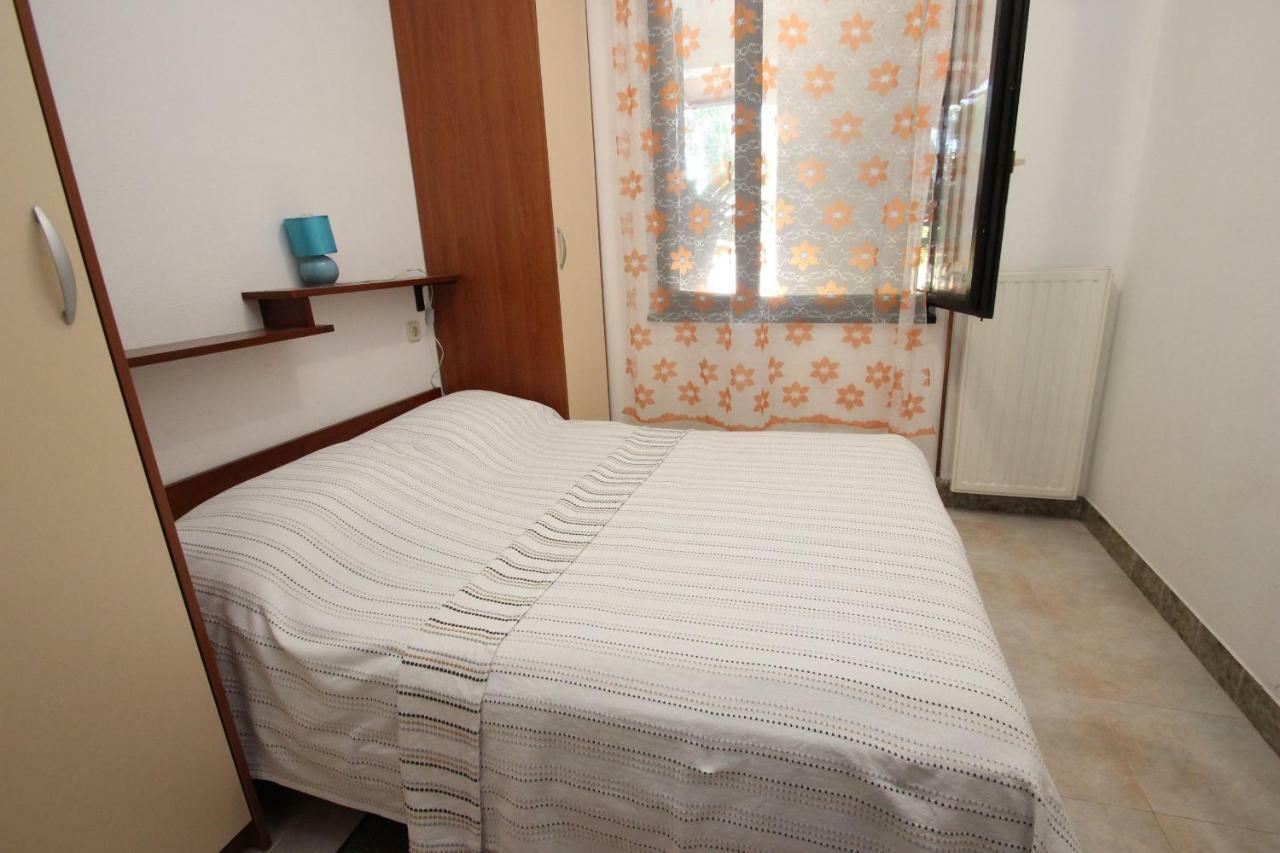 Apartment Sasa Bozac ポレッチ エクステリア 写真