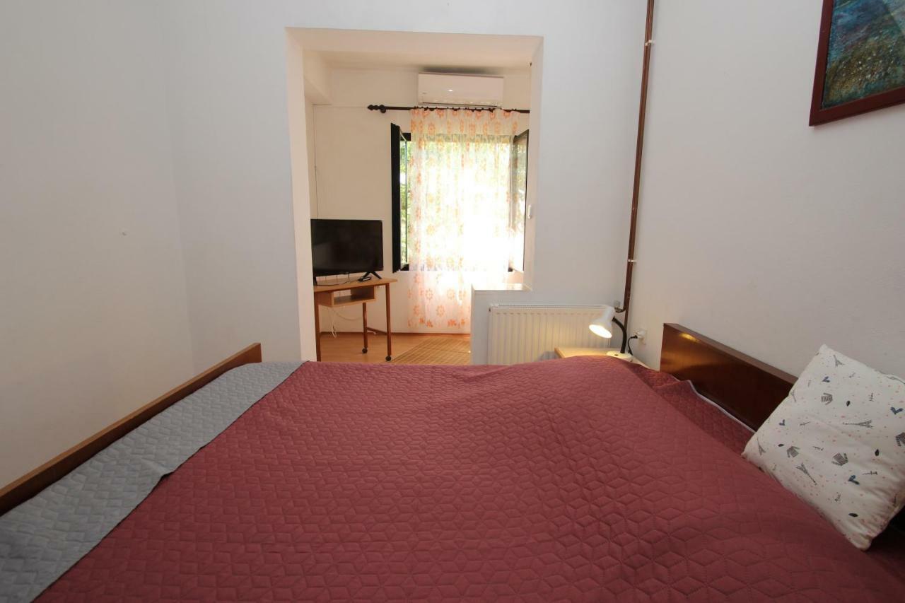 Apartment Sasa Bozac ポレッチ エクステリア 写真