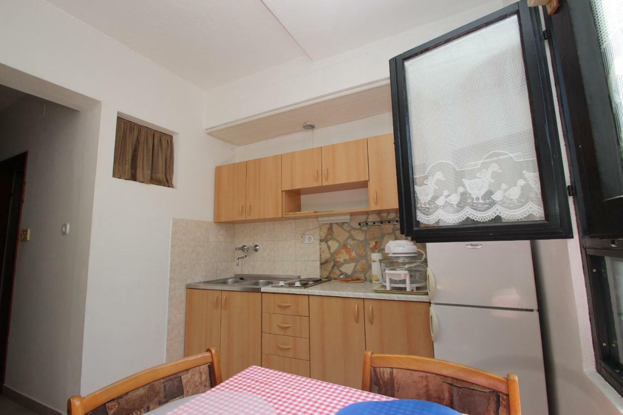 Apartment Sasa Bozac ポレッチ エクステリア 写真