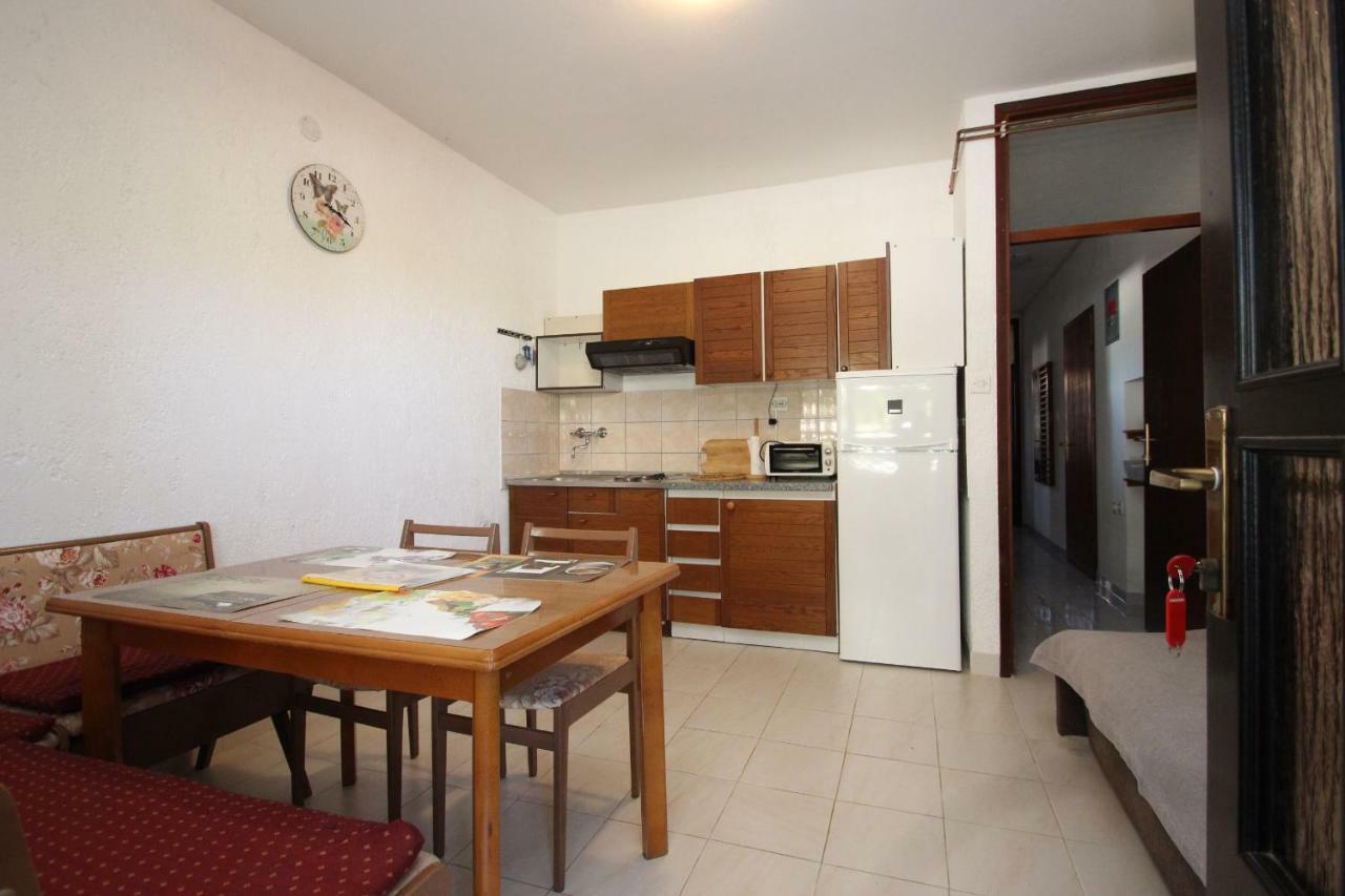 Apartment Sasa Bozac ポレッチ エクステリア 写真
